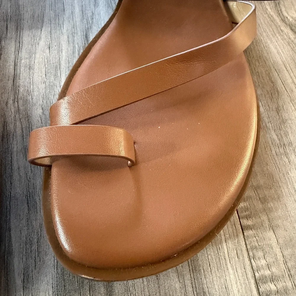 NWOT Michael Kors Nelson Slip-On Toe Ring Slide Sandals Mini Logo Flats 9M Women